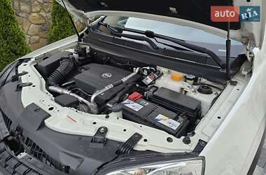 Внедорожник / Кроссовер Opel Antara 2011 в 