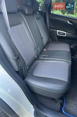 Внедорожник / Кроссовер Opel Antara 2010 в 