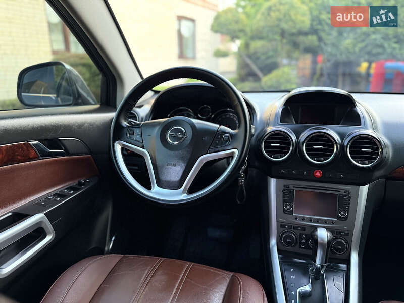 Внедорожник / Кроссовер Opel Antara 2014 в Луцке