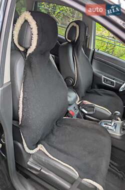 Внедорожник / Кроссовер Opel Antara 2010 в 