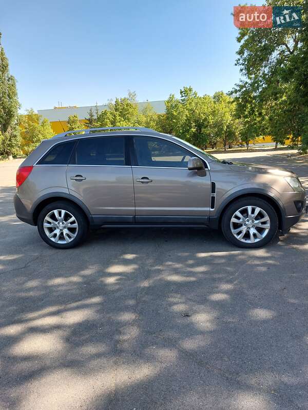 Внедорожник / Кроссовер Opel Antara 2013 в Николаеве