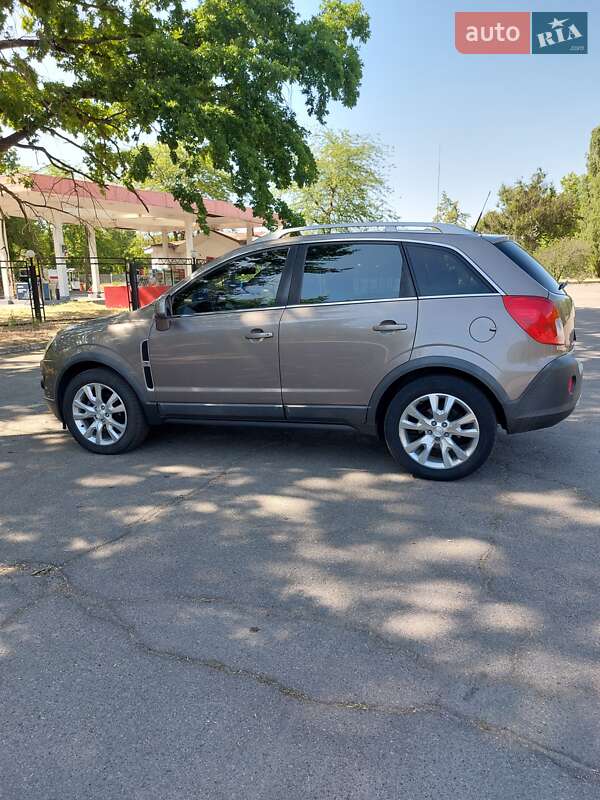 Внедорожник / Кроссовер Opel Antara 2013 в Николаеве