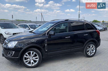 Позашляховик / Кросовер Opel Antara 2012 в 