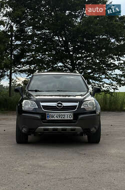 Внедорожник / Кроссовер Opel Antara 2006 в 