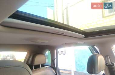 Позашляховик / Кросовер Opel Antara 2012 в 
