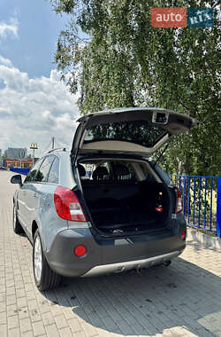 Внедорожник / Кроссовер Opel Antara 2012 в 