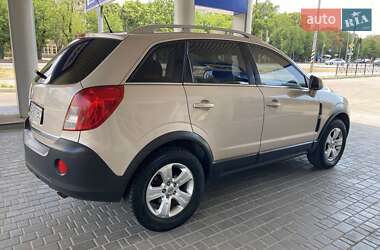 Внедорожник / Кроссовер Opel Antara 2012 в 