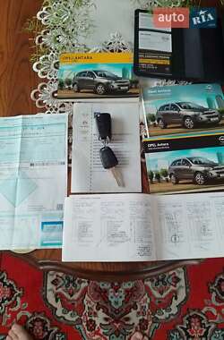 Позашляховик / Кросовер Opel Antara 2015 в 