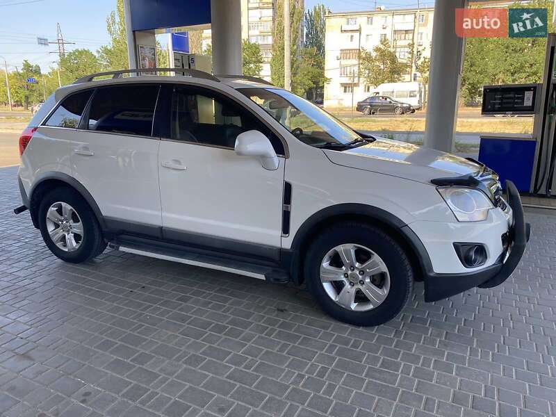 Позашляховик / Кросовер Opel Antara 2012 в Миколаєві