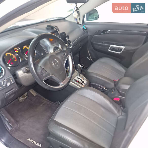Внедорожник / Кроссовер Opel Antara 2007 в Черновцах