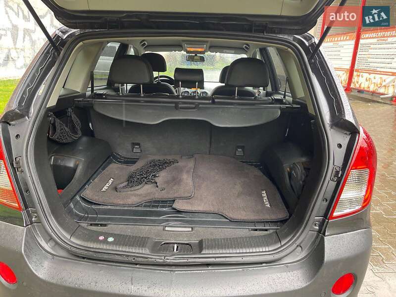 Внедорожник / Кроссовер Opel Antara 2013 в Черновцах