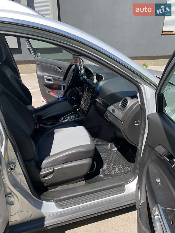 Внедорожник / Кроссовер Opel Antara 2011 в Тернополе
