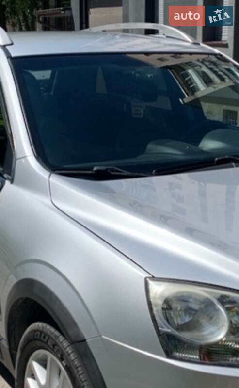 Внедорожник / Кроссовер Opel Antara 2011 в Тернополе