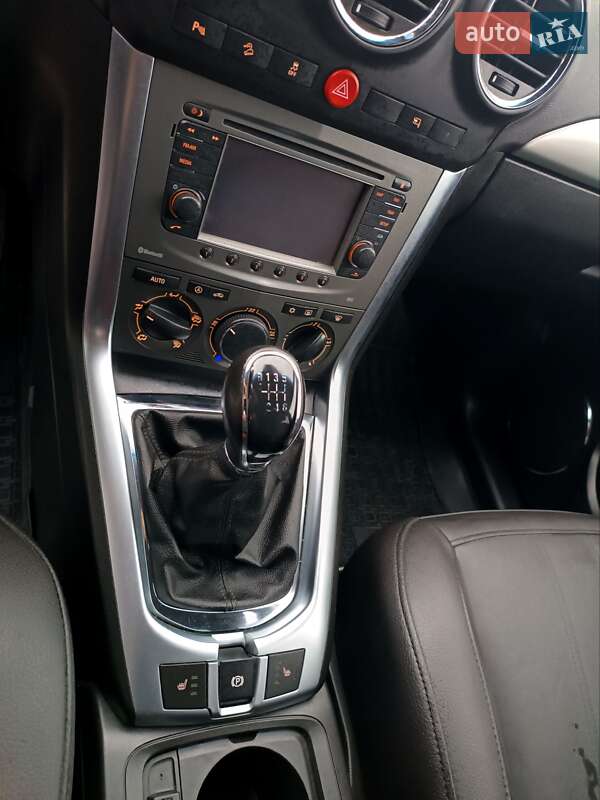 Внедорожник / Кроссовер Opel Antara 2012 в Виннице