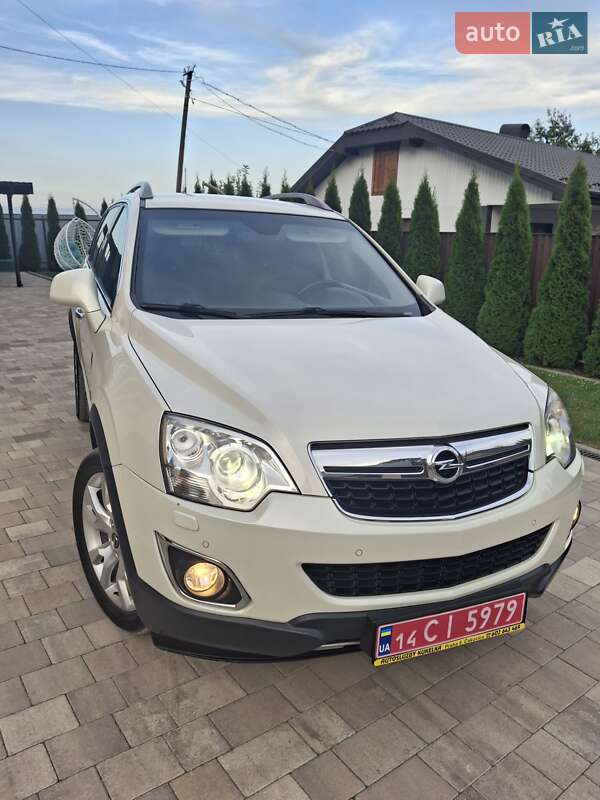 Позашляховик / Кросовер Opel Antara 2012 в Івано-Франківську