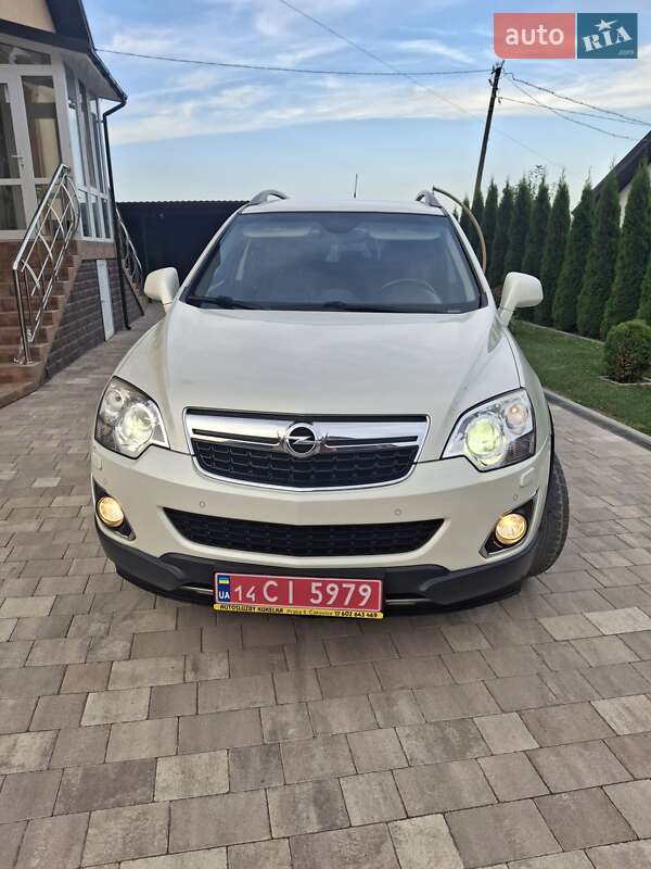 Позашляховик / Кросовер Opel Antara 2012 в Івано-Франківську