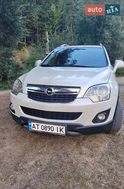 Позашляховик / Кросовер Opel Antara 2011 в 