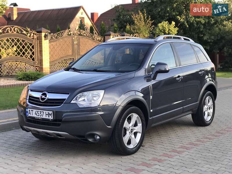 Внедорожник / Кроссовер Opel Antara 2008 в 