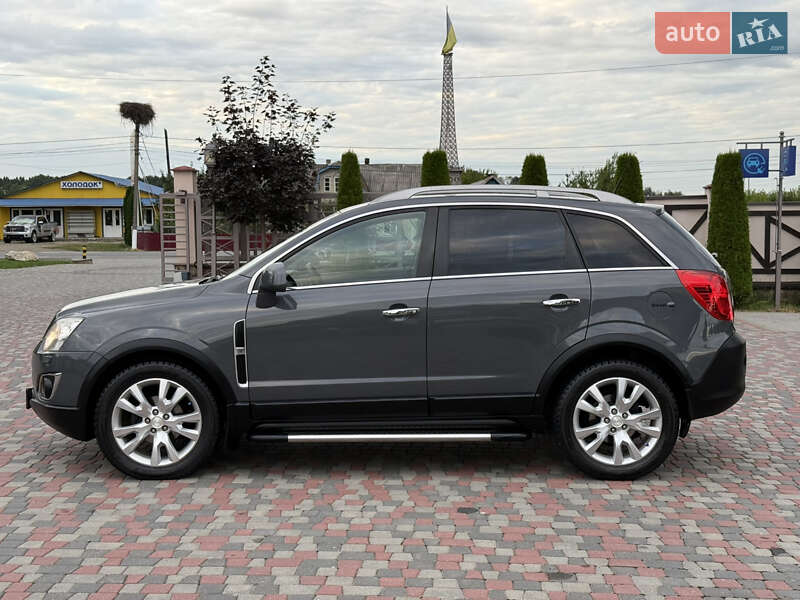 Позашляховик / Кросовер Opel Antara 2011 в Чернівцях