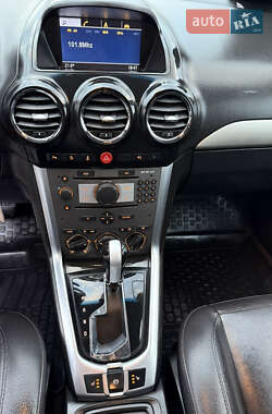 Внедорожник / Кроссовер Opel Antara 2011 в 