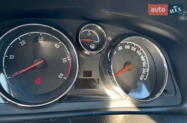 Внедорожник / Кроссовер Opel Antara 2012 в 