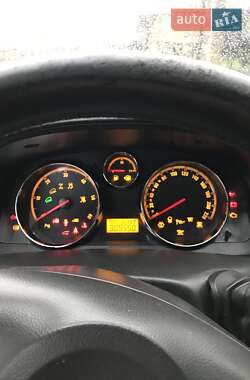 Внедорожник / Кроссовер Opel Antara 2008 в 