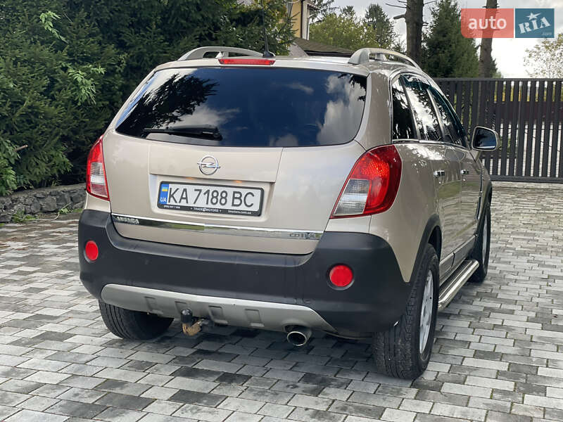 Внедорожник / Кроссовер Opel Antara 2012 в Староконстантинове