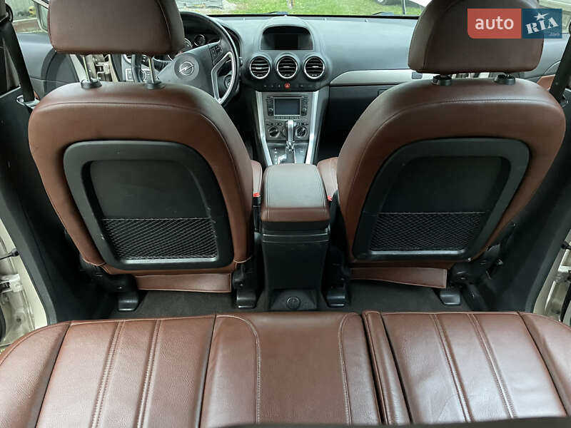 Внедорожник / Кроссовер Opel Antara 2012 в Староконстантинове