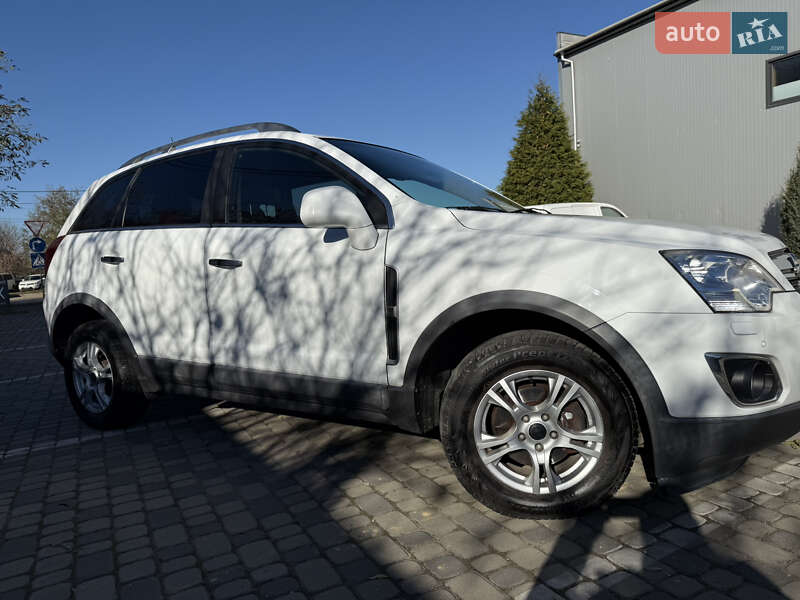 Внедорожник / Кроссовер Opel Antara 2011 в Ивано-Франковске