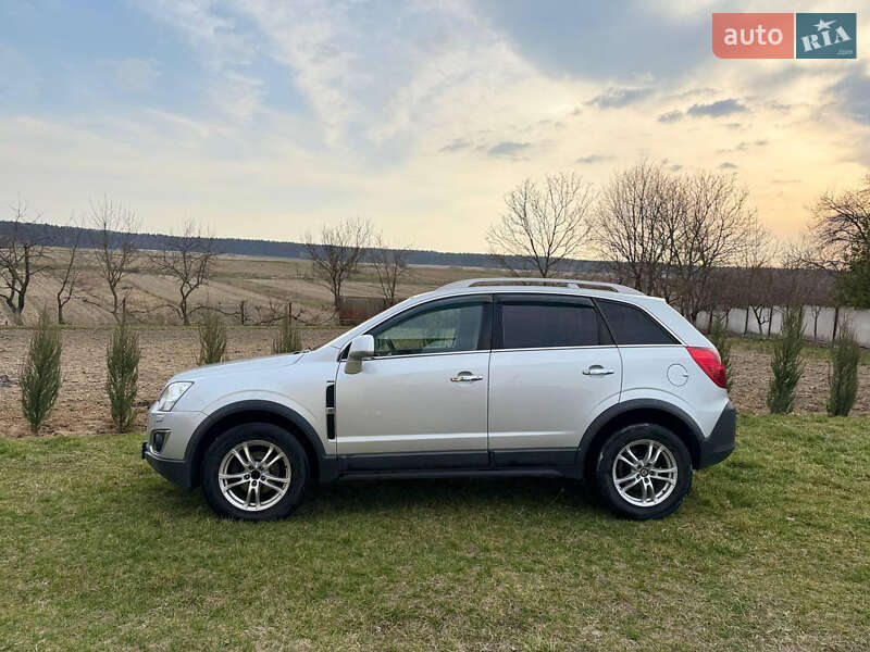 Внедорожник / Кроссовер Opel Antara 2011 в Жовкве