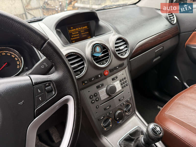 Позашляховик / Кросовер Opel Antara 2007 в Івано-Франківську