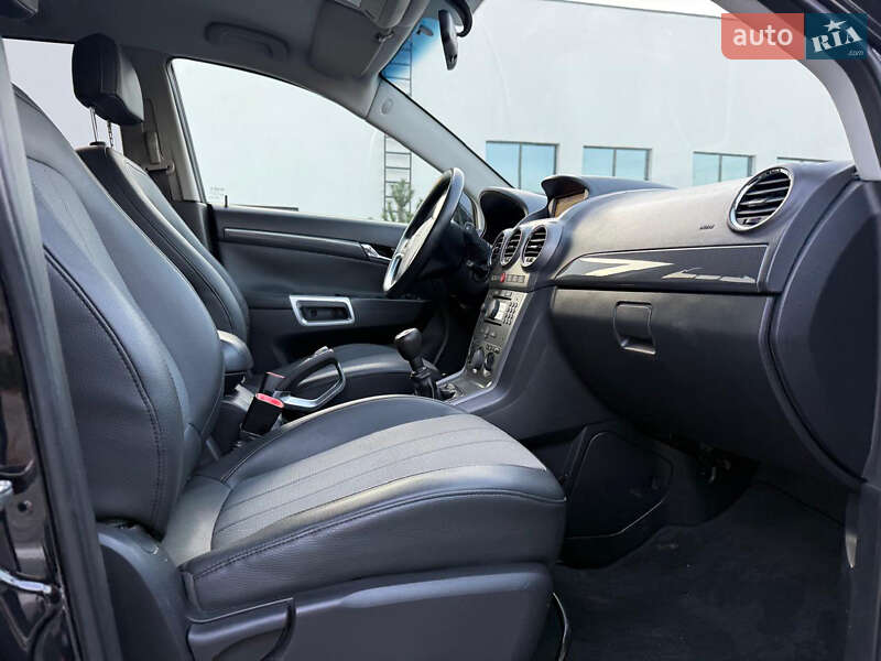 Позашляховик / Кросовер Opel Antara 2010 в Луцьку