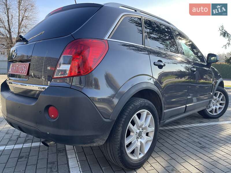 Позашляховик / Кросовер Opel Antara 2013 в Луцьку