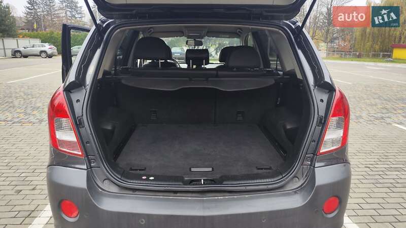 Позашляховик / Кросовер Opel Antara 2013 в Луцьку