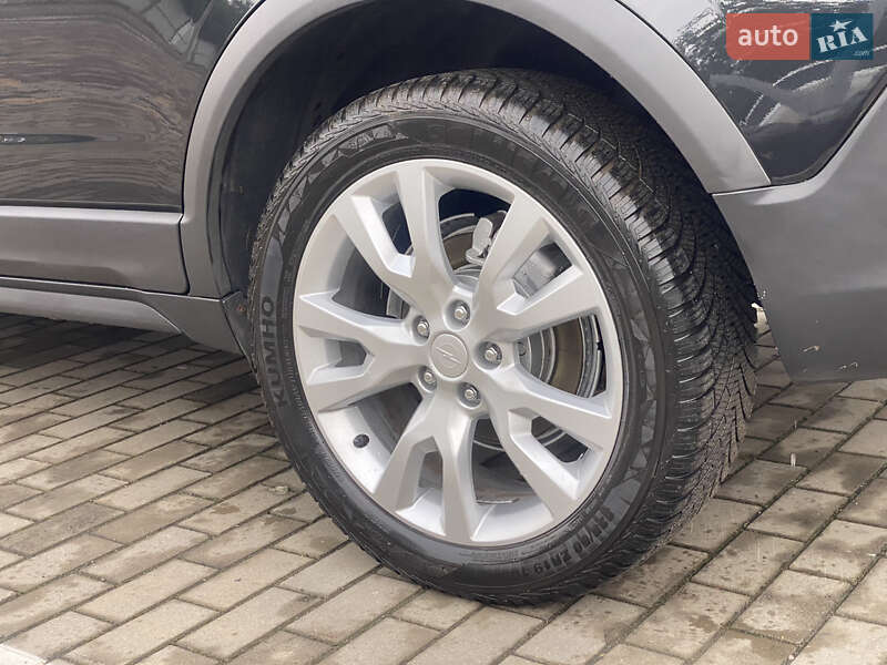 Внедорожник / Кроссовер Opel Antara 2013 в Луцке