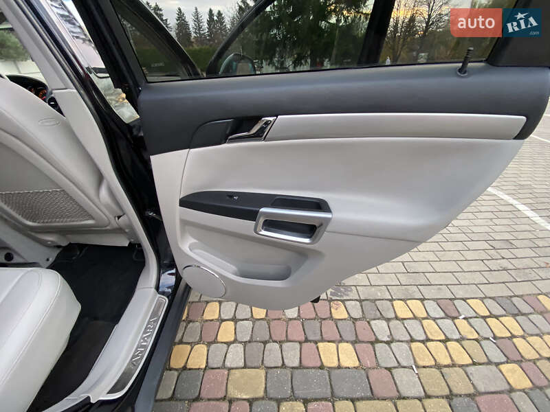 Внедорожник / Кроссовер Opel Antara 2013 в Луцке