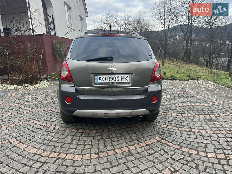 Внедорожник / Кроссовер Opel Antara 2007 в Воловце