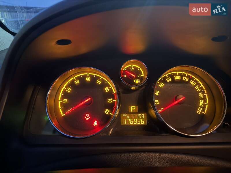 Позашляховик / Кросовер Opel Antara 2011 в Хмельницькому