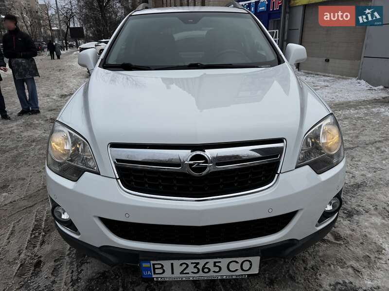 Внедорожник / Кроссовер Opel Antara 2012 в Киеве
