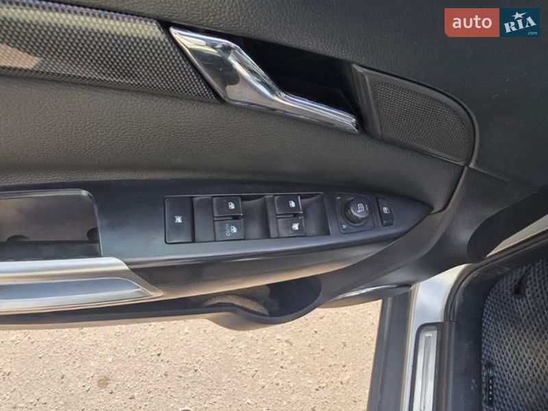 Внедорожник / Кроссовер Opel Antara 2010 в Подольске фото 6 Внедорожник / Кроссовер Opel Antara 2010 в Подольске