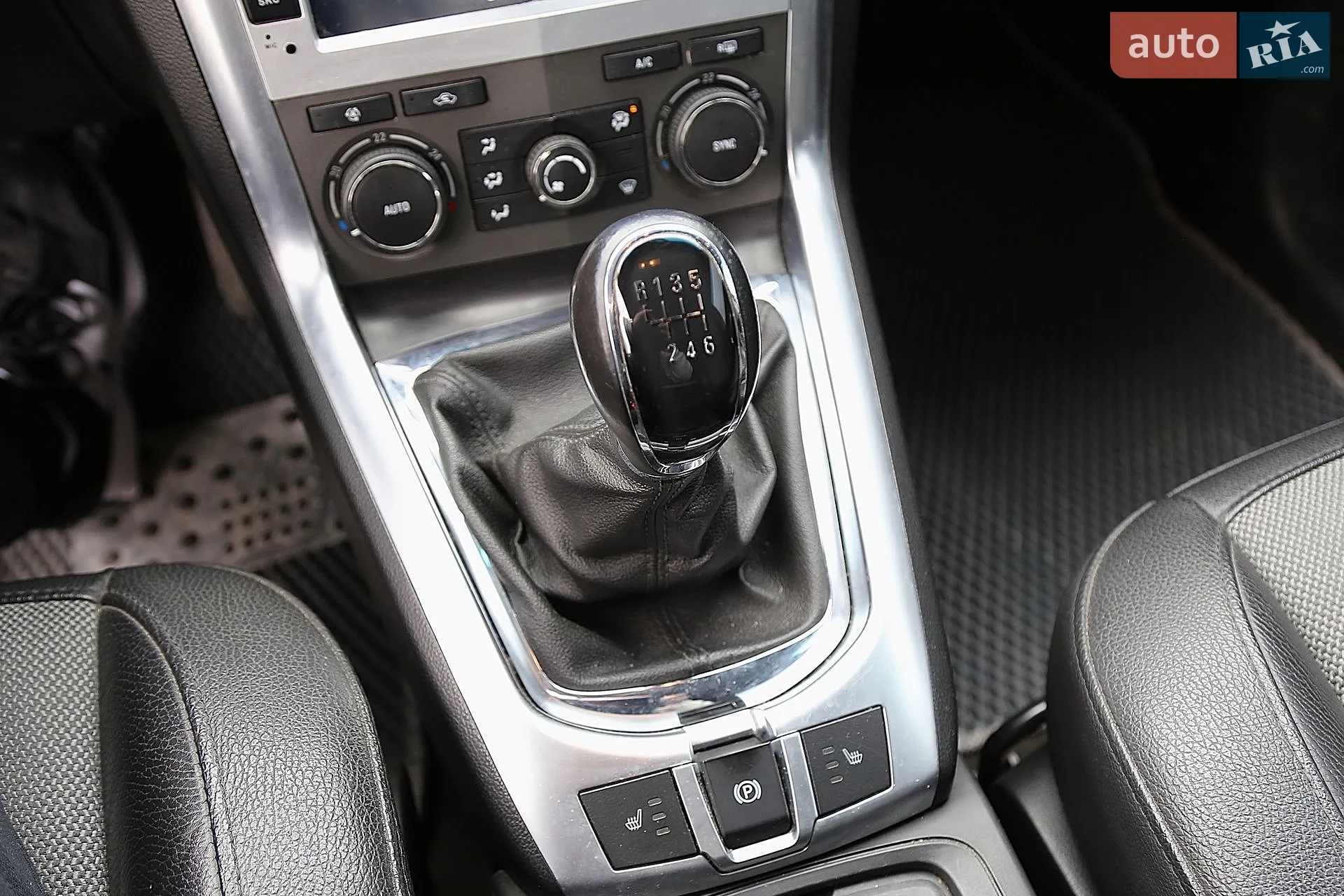 2013 Opel Antara - мініатюра 19