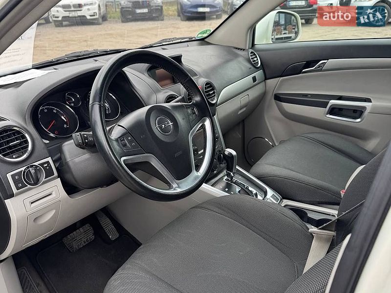 Позашляховик / Кросовер Opel Antara 2012 в Тернополі фото 11 Позашляховик / Кросовер Opel Antara 2012 в Тернополі