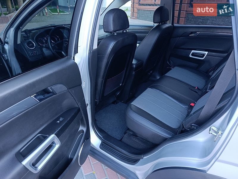 Позашляховик / Кросовер Opel Antara 2012 в Звягелі