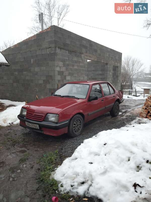 Opel Ascona 1985