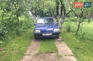 Седан Opel Ascona 1986 в 