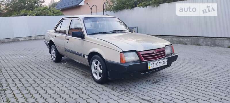 Седан Opel Ascona 1987 в Коломые