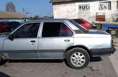 Седан Opel Ascona 1987 в Арцизе