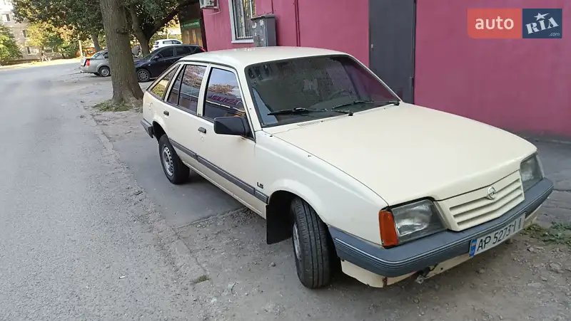 Opel Ascona
