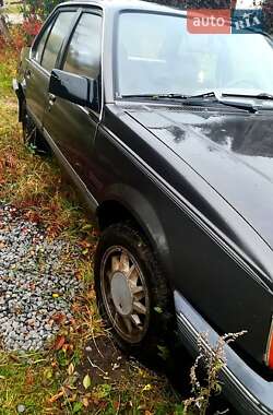 Седан Opel Ascona 1986 в Ровно
