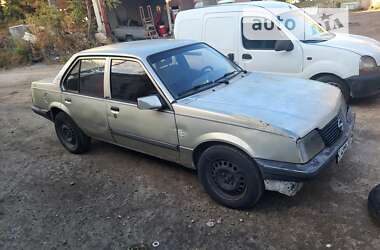 Седан Opel Ascona 1987 в Одесі